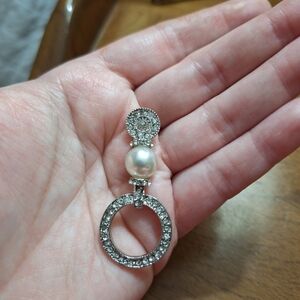 Silver Tone Rhinestone Faux Pearl Necklace Pendant